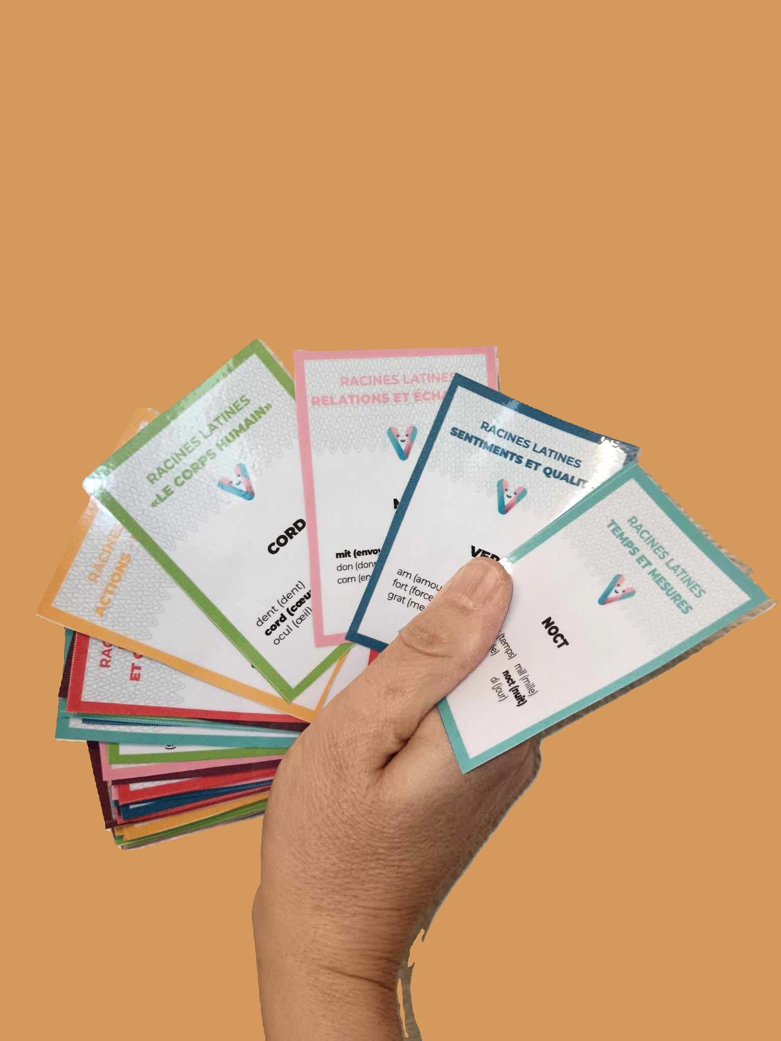 đ Jeu de 7 familles â Les racines latines